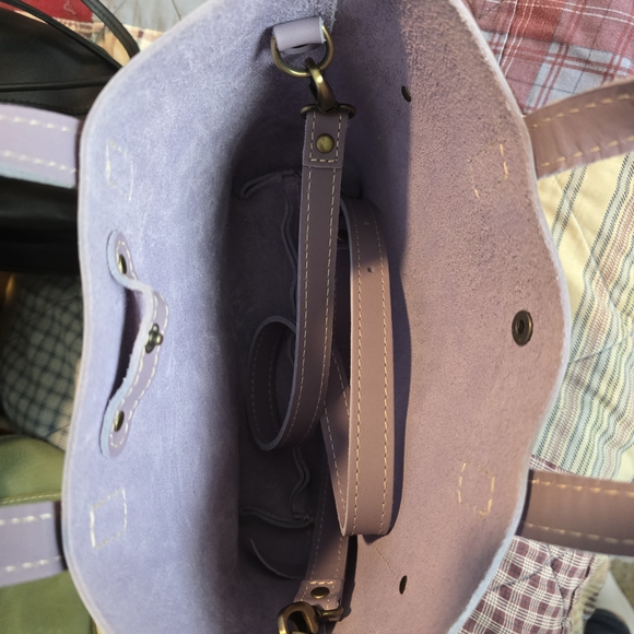 Portland Leather Mini Lavender Crossbody - Picture 4 of 5